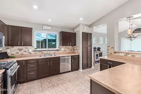 11359 E Des Moines Cir, Mesa, AZ 85207 photo 16