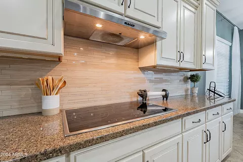 Kitchen - 10551 E Sanger Ave, Mesa, AZ 85212 photo 2 of 7