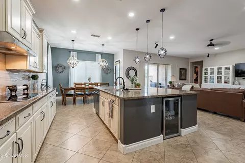 Kitchen - 10551 E Sanger Ave, Mesa, AZ 85212 photo 4 of 7