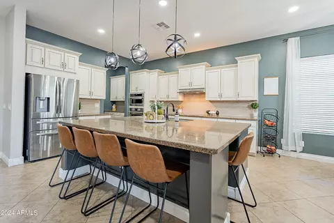Kitchen - 10551 E Sanger Ave, Mesa, AZ 85212 photo 5 of 7