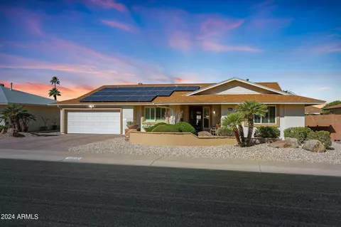 11012 W White Mountain Rd, Sun City, AZ 85351