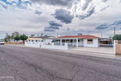 2911 W Coolidge St, Phoenix, AZ 85017 photo 2