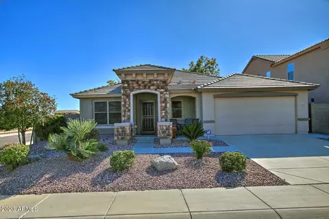 17847 W Gelding Dr, Surprise, AZ 85388