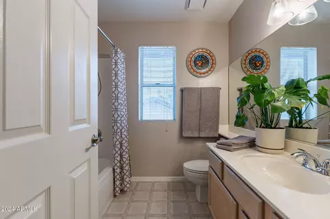 Bath - 1926 E Anchor Dr, Gilbert, AZ 85234 photo 5 of 6