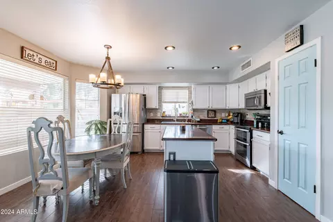 Kitchen - 413 S Cholla St, Gilbert, AZ 85233 photo 1 of 4