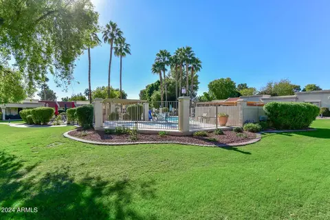 19126 N 97th Ln, Peoria, AZ 85382
