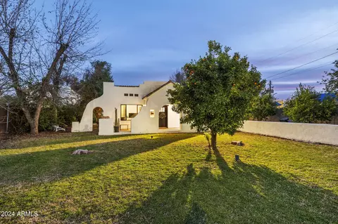 Exterior - 1807 W Osborn Rd, Phoenix, AZ 85015 photo 14 of 31