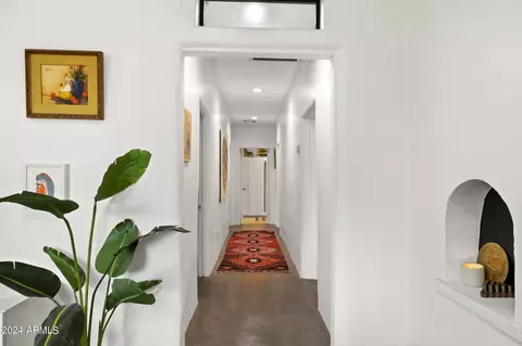 Entry Way - 1807 W Osborn Rd, Phoenix, AZ 85015 photo 1 of 3
