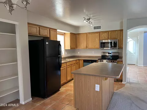 16641 S 44th St, Phoenix, AZ 85048 photo 4