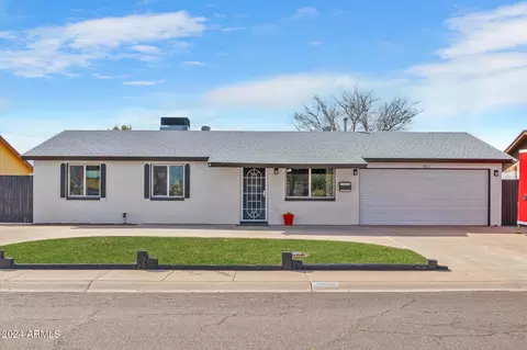 3653 E Friess Dr E, Phoenix, AZ 85032