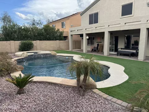 2536 E Misty Willow Ln, Phoenix, AZ 85024 photo 4