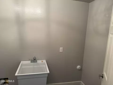 2536 E Misty Willow Ln, Phoenix, AZ 85024 photo 17