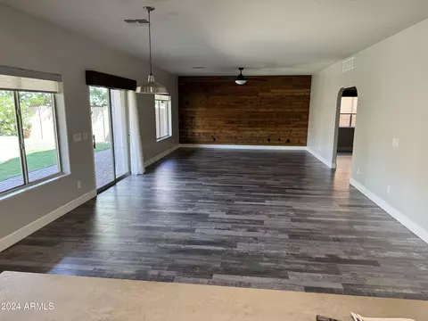 2536 E Misty Willow Ln, Phoenix, AZ 85024 photo 14