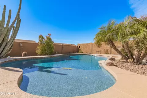 Exterior - 9425 Evergreen St, Mesa, AZ 85207 photo 9 of 10