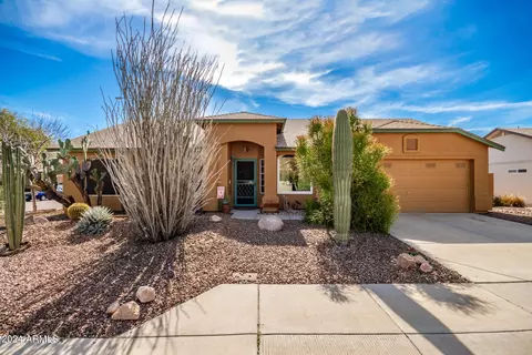 9425 Evergreen St, Mesa, AZ 85207