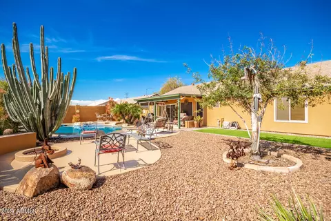 Exterior - 9425 Evergreen St, Mesa, AZ 85207 photo 5 of 10