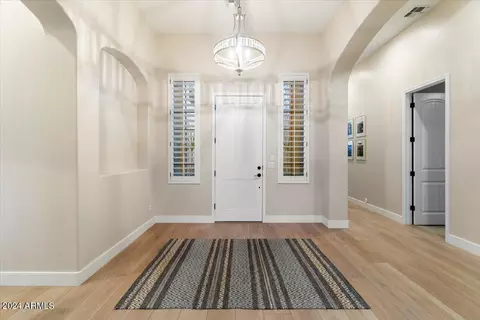 8452 E Laurel St, Mesa, AZ 85207 photo 3