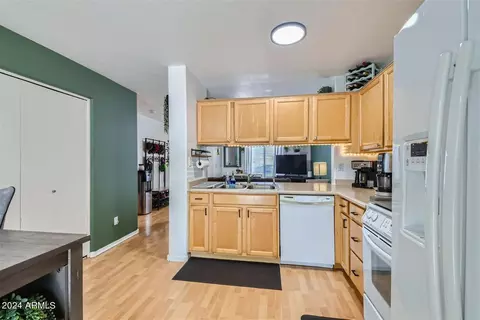 1465 W Mesquite Ave, Apache Junction, AZ 85120 photo 11