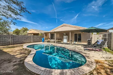 1465 W Mesquite Ave, Apache Junction, AZ 85120 photo 4