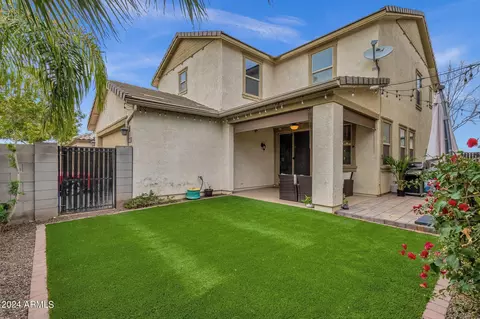 Exterior - 4151 E Nunneley Rd, Gilbert, AZ 85296 photo 9 of 13