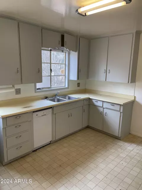 714 Whetstine Ave, Prescott, AZ 86301