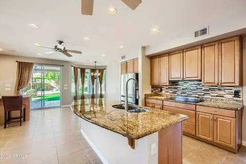 Kitchen - 1222 E Desert Broom Way, Phoenix, AZ 85048 photo 2 of 4
