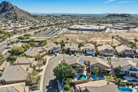 View/Area - 1222 E Desert Broom Way, Phoenix, AZ 85048 photo 6 of 10