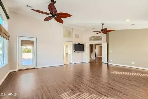 Living - 1222 E Desert Broom Way, Phoenix, AZ 85048 photo 10 of 11