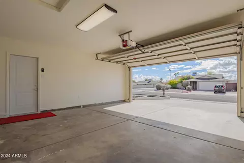 3702 W Hearn Rd, Phoenix, AZ 85053 photo 42