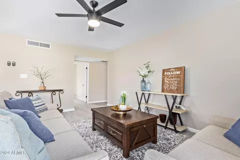 3702 W Hearn Rd, Phoenix, AZ 85053 photo 14