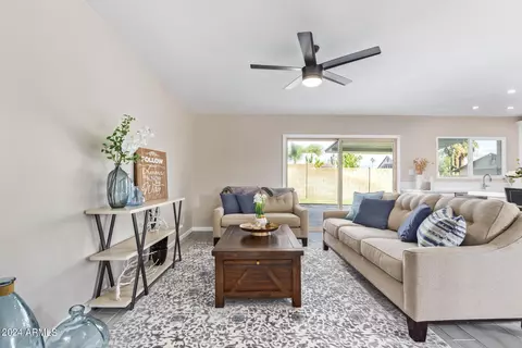 3702 W Hearn Rd, Phoenix, AZ 85053 photo 13