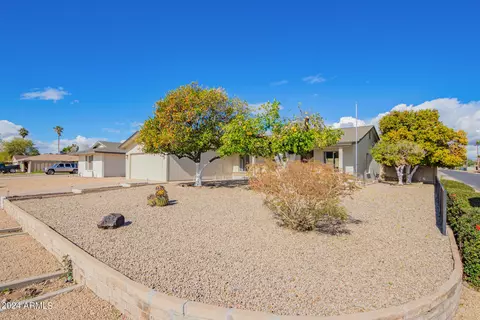 3702 W Hearn Rd, Phoenix, AZ 85053 photo 4