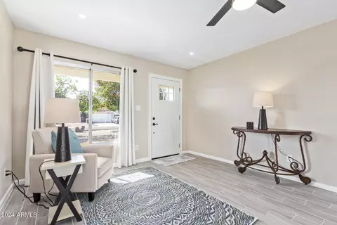 3702 W Hearn Rd, Phoenix, AZ 85053 photo 7