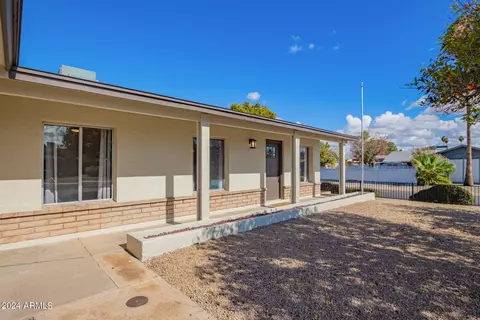 3702 W Hearn Rd, Phoenix, AZ 85053 photo 5