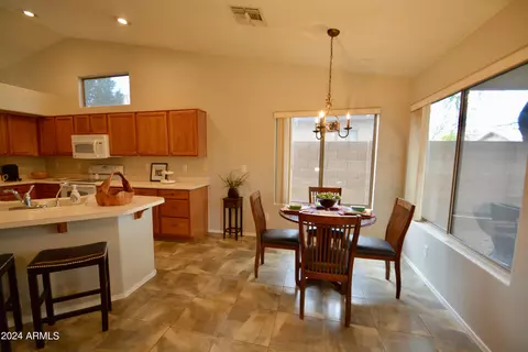 1691 E Aspen Way, Gilbert, AZ 85234 photo 12