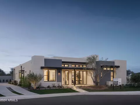 5769 S Joshua Tree Ln, Gilbert, AZ 85298