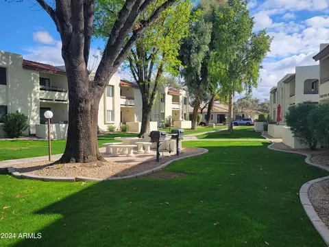 10444 N 69th St #131, Scottsdale, AZ 85260