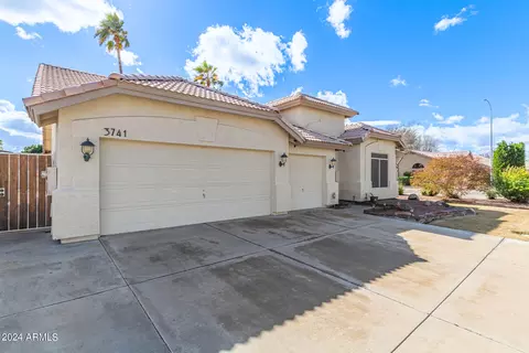 3741 W Linda Ln, Chandler, AZ 85226