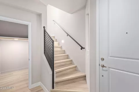 Entry Way - 2030 E Michigan Ave #19, Phoenix, AZ 85022 photo 2 of 4