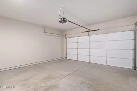 Exterior - 2030 E Michigan Ave #19, Phoenix, AZ 85022 photo 5 of 13