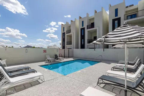 Exterior - 2030 E Michigan Ave #19, Phoenix, AZ 85022 photo 6 of 13