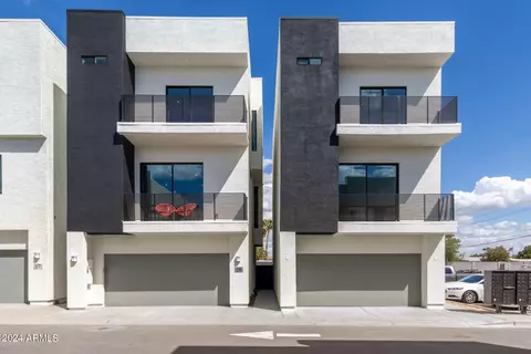 Exterior - 2030 E Michigan Ave #19, Phoenix, AZ 85022 photo 1 of 13