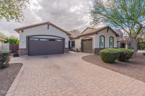 1083 E Buckingham Ave, Gilbert, AZ 85297