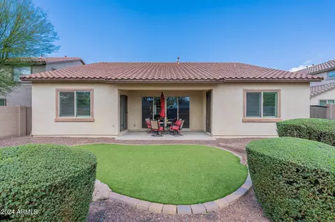 Exterior - 1083 E Buckingham Ave, Gilbert, AZ 85297 photo 4 of 11