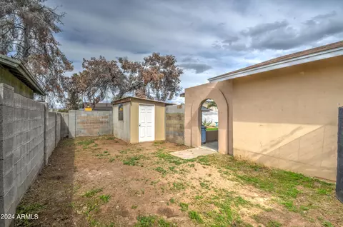 4716 E Saint Catherine Ave, Phoenix, AZ 85042 photo 32