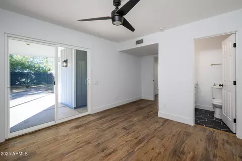 7030 S 40th Pl, Phoenix, AZ 85042 photo 12