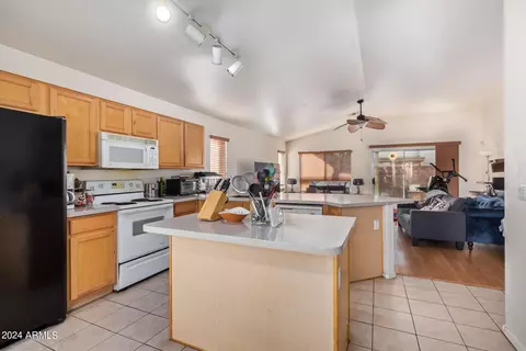 4126 E Chambers St, Phoenix, AZ 85040 photo 9