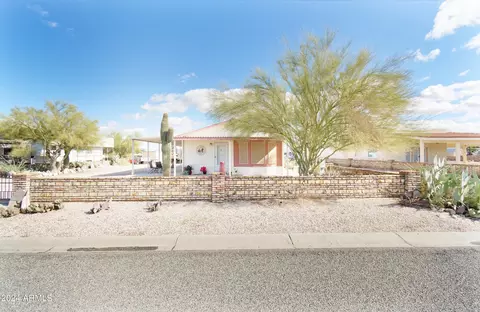 49647 Jade Ave, Quartzsite, AZ 85346