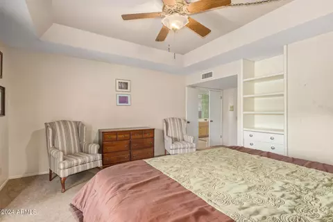 Bedroom - 2917 W Cholla St, Phoenix, AZ 85029 photo 4 of 5