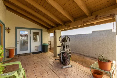 Exterior - 2917 W Cholla St, Phoenix, AZ 85029 photo 5 of 10
